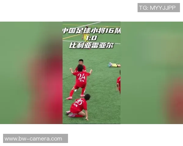 75后足坛巨星的黄金年代与他们在世界足球舞台上的辉煌篇章