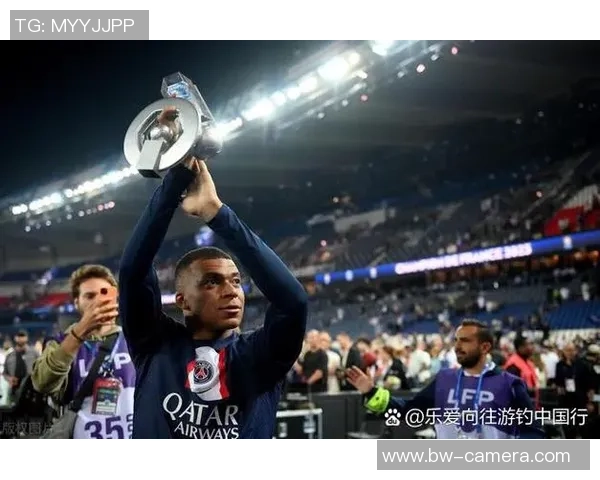 全球足坛顶级球星后卫足球实力排行榜单与经典防守表现解析