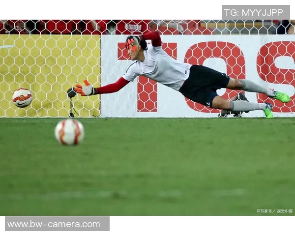 足球十大球星招牌绝技揭秘 球场魔术与独特技艺的巅峰展示 足球十大球星招牌绝技揭秘 球场魔术与独特技艺的巅峰展示