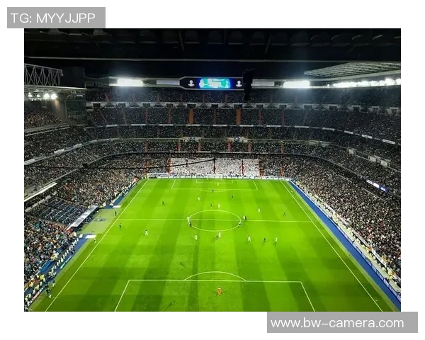 秘鲁足球球星的辉煌历程与绿茵场上激情时刻 秘鲁足球球星的辉煌历程与绿茵场上激情时刻